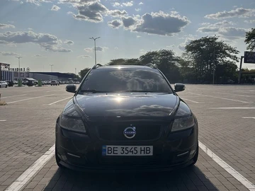 Авто Volvo V50 2007 № 8138360