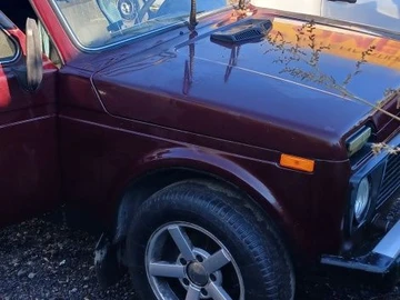 Авто ВАЗ 21214 2008 № 8138656