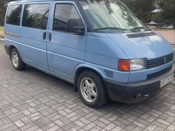 Авто Volkswagen Transporter 2002 № 8138658