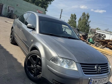 Авто Volkswagen Passat Sedan 2001 № 8138725