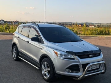 Авто Ford Escape 2015 № 8138799