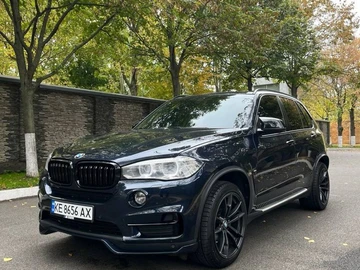 Авто BMW X5 2015 № 8138845