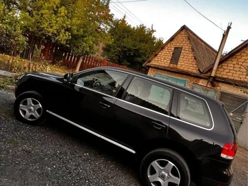 Авто Volkswagen Touareg 2006 № 8139173