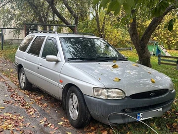 Авто Ford Escort 1999 № 8139282