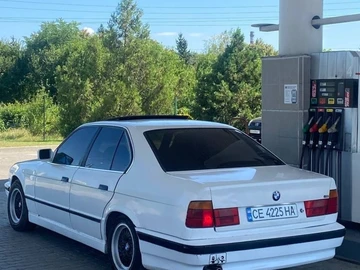 Авто BMW 5 Серия 1989 № 8139519