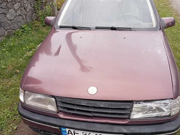 Авто Opel Vectra 1991 № 8139526