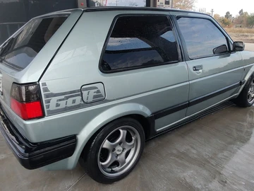 Авто Volkswagen Golf 1987 № 8139509