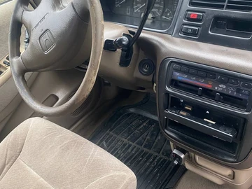 Авто Honda Shuttle 1999 № 8139691