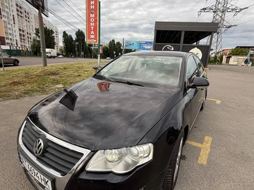 Авто Volkswagen Passat Sedan 2005 № 8139761