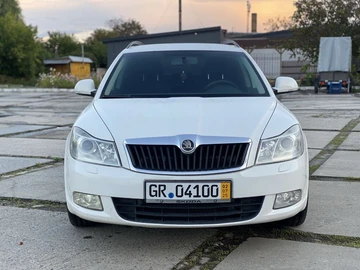 Авто Skoda Octavia 2010 № 8139810