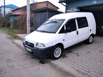 Авто Peugeot Expert 2000 № 8140006