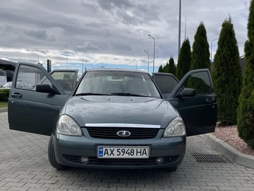 Авто ВАЗ 2172 Priora 2011 № 8140418