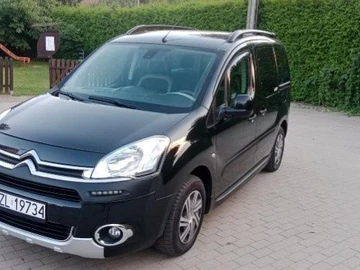Авто Citroen Berlingo 2015 № 8140547