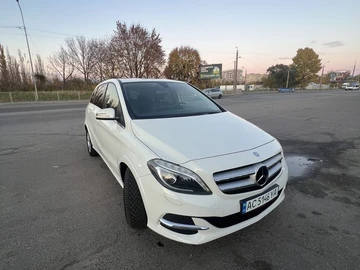 Авто Mercedes B Серия 2015 № 8140683