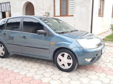 Авто Ford Fiesta 2002 № 8140714