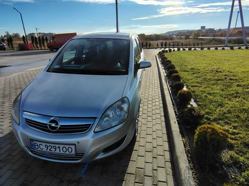 Авто Opel Zafira 2008 № 8140808