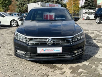 Авто Volkswagen Passat Sedan 2018 № 8140813
