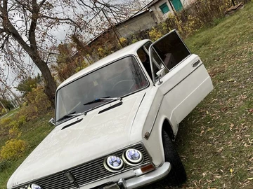 Авто ВАЗ 2103 1990 № 8140957