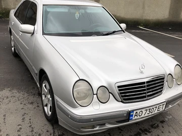 Авто Mercedes E Серия 2001 № 8141156