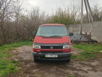 Авто Volkswagen Transporter 1993 № 8141183