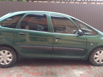 Авто Citroen Xsara Picasso 2000 № 8141184
