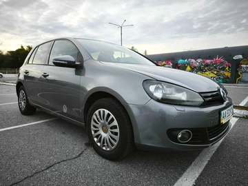 Авто Volkswagen Golf 2010 № 8141254