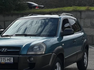 Авто Hyundai Tucson 2005 № 8141262