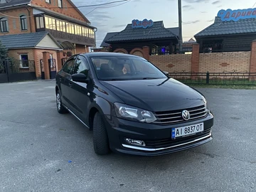 Авто Volkswagen Polo 2016 № 8141521