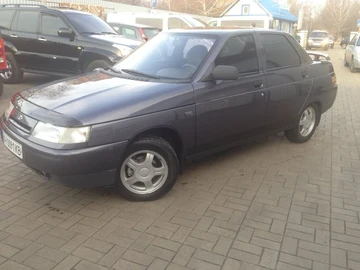 Авто ВАЗ 2110 2001 № 8141541