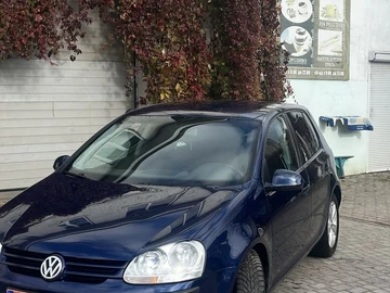 Авто Volkswagen Golf 2004 № 8141586