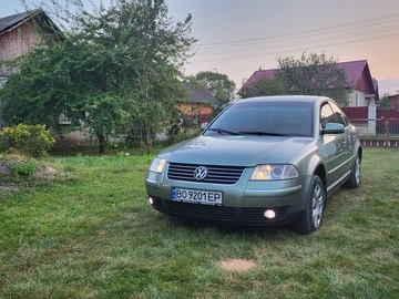 Авто Volkswagen Passat Sedan 2002 № 8141710