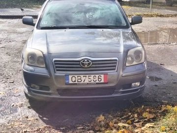 Авто Toyota Avensis 2004 № 8141711
