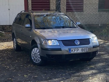 Авто Volkswagen Passat Variant 2002 № 8141754