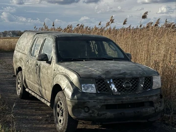 Авто Nissan Navara 2006 № 8141978