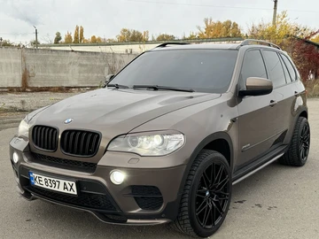 Авто BMW X5 2010 № 8142083