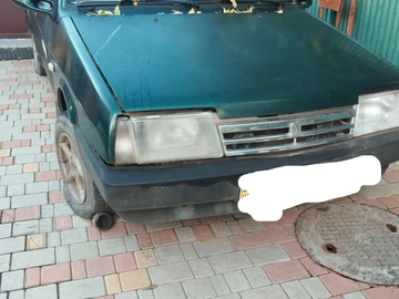 Авто ВАЗ 2109 1998 № 8142090