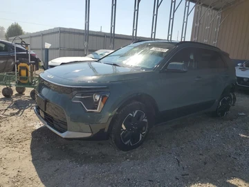 Авто KIA Niro 2023 № 8142120