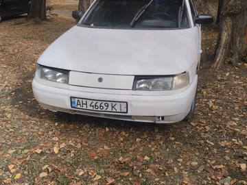 Авто ВАЗ 2110 2000 № 8142143