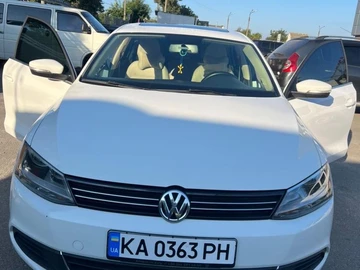 Авто Volkswagen Jetta 2014 № 8142287