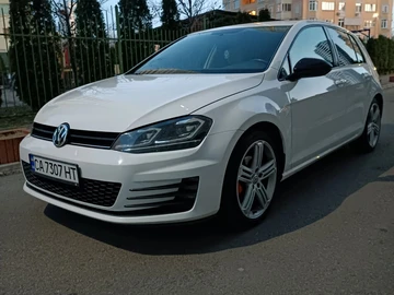 Авто Volkswagen Golf 2016 № 8142311