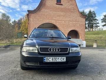 Авто Audi A4 1996 № 8142334