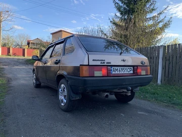 Авто ВАЗ 2109I 1995 № 8142352