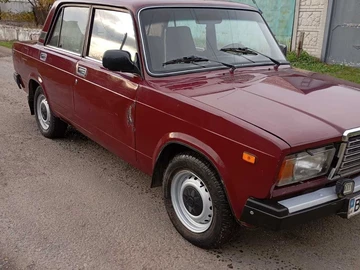 Авто ВАЗ 2107 2004 № 8142422