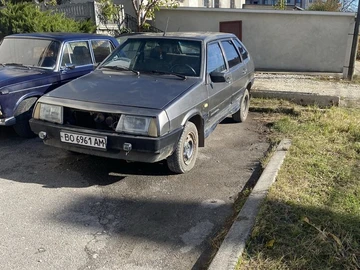 Авто ВАЗ 21093 1990 № 8142453