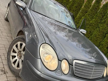 Авто Mercedes 220 2005 № 8142464
