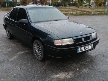 Авто Opel Vectra 1996 № 8142693