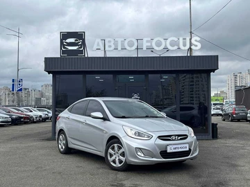 Авто Hyundai Accent 2013 № 8142705