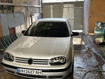 Авто Volkswagen Golf 2004 № 8142766