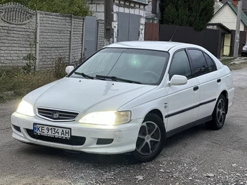 Авто Honda Accord 2001 № 8142827