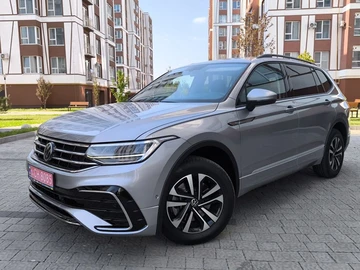 Авто Volkswagen Tiguan 2022 № 8142914